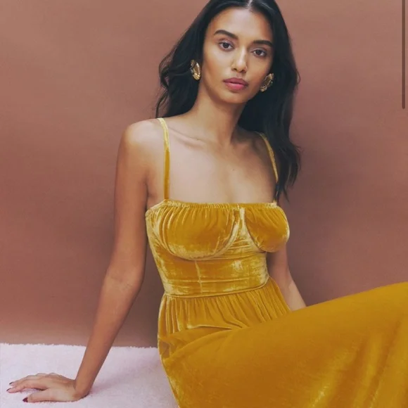 Reformation Inessa Velvet Midi Dress In Turmeric 10 NWT - Picture 3 of 9